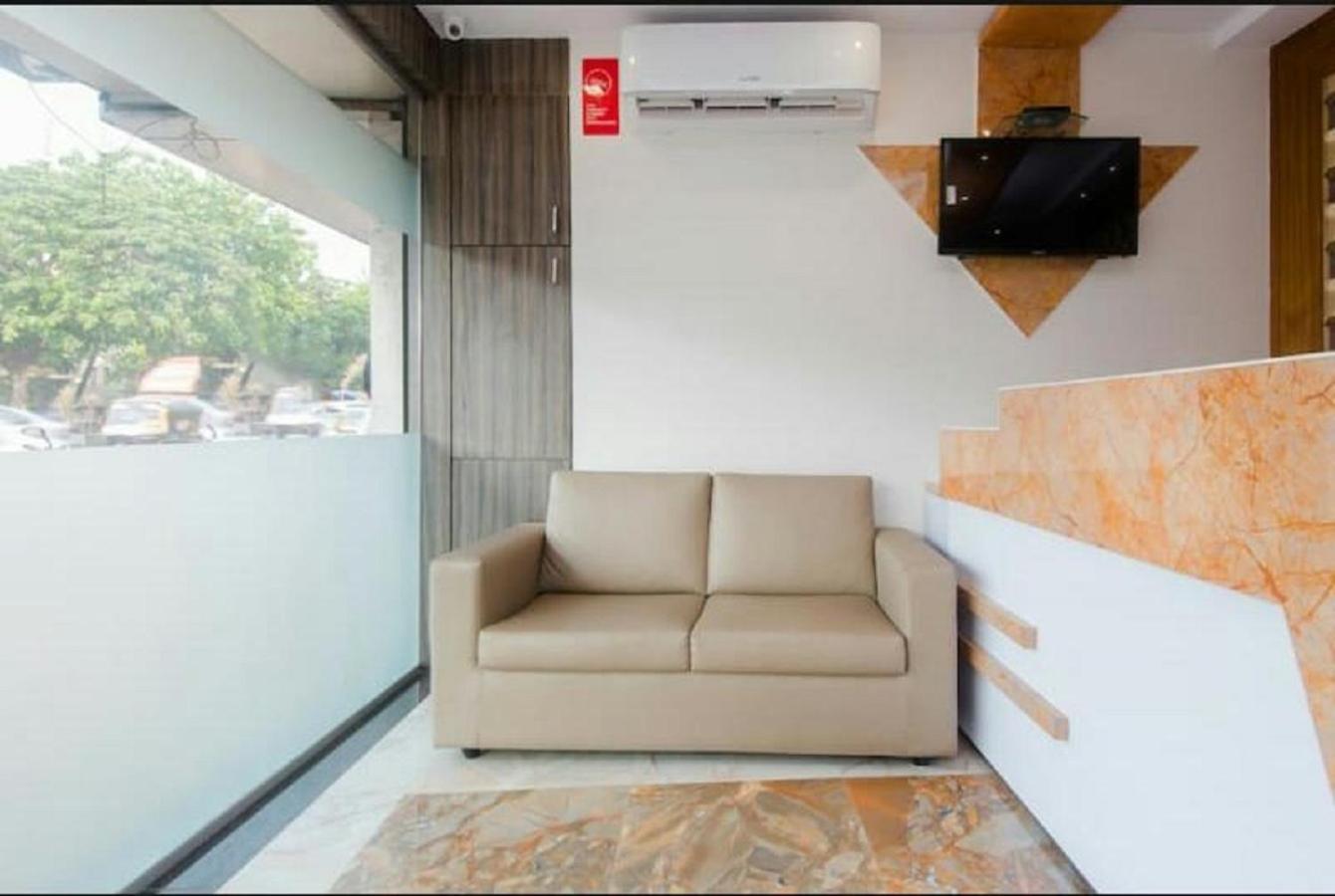 Hotel Time Gold Near Domestics Airport Mumbai Ngoại thất bức ảnh